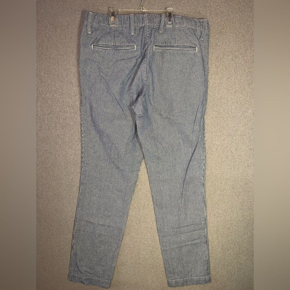 GAP size 29 x 30 slim vintage railroad stripe Blue and White Striped Pants - Picture 6 of 8